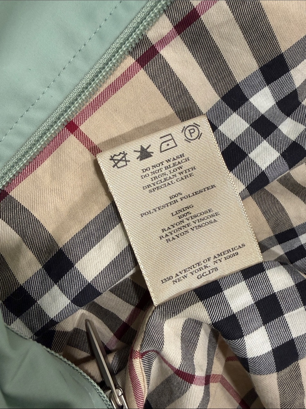 Burberry Mint Green Hooded Raincoat with Signature Check Lining - Picture 10 of 10